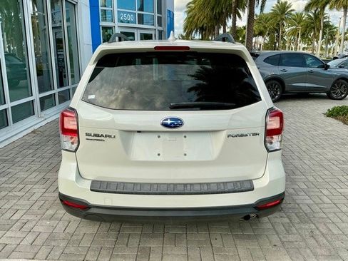 Used 2018 Subaru Forester 2.5i Premium image 5