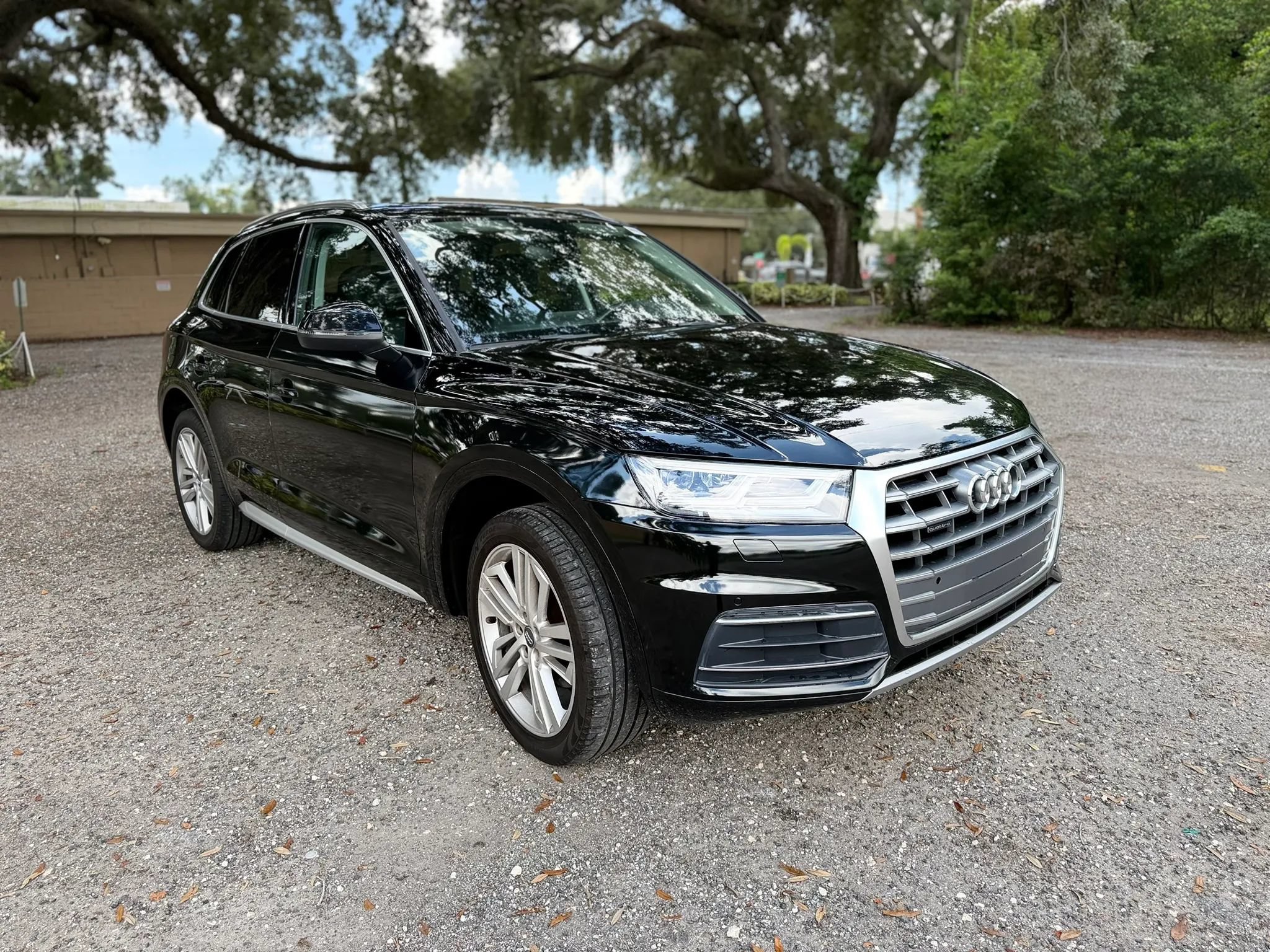 Used 2018 Audi Q5 2.0T Premium Plus AWD/4WD image 3