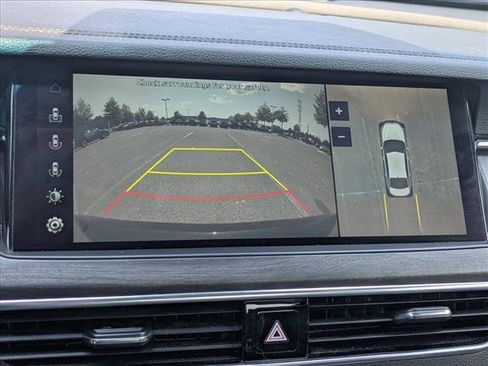 Used 2020 Kia Cadenza Limited FWD image 14