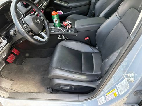 Used 2024 Honda Civic Touring image 5