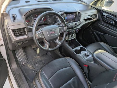 Used 2023 GMC Terrain AT4 image 10