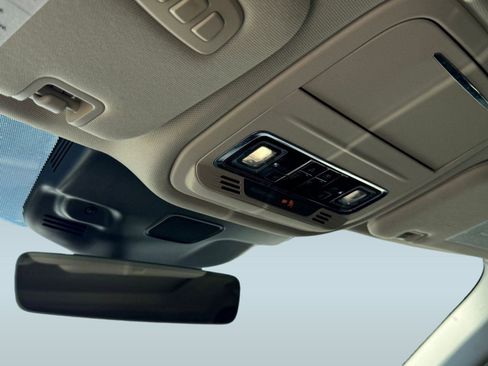 Used 2020 Lincoln Aviator Reserve w/ Equipment Group 201A image 19