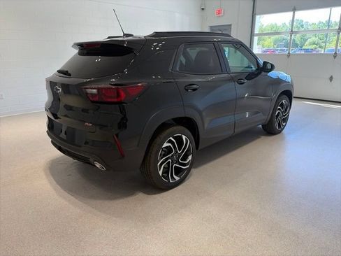 New 2026 Chevrolet TrailBlazer RS w/ Convenience Package AWD/4WD image 6