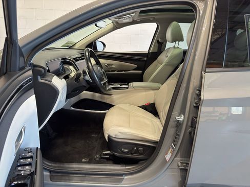 Used 2024 Hyundai Tucson Limited image 14
