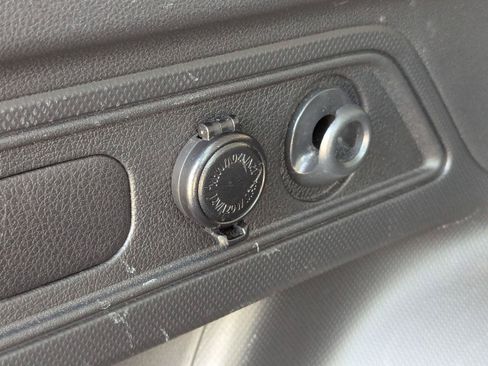 Used 2022 Subaru Forester AWD/4WD image 26