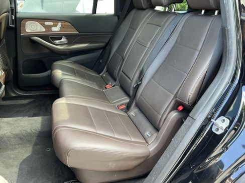 Used 2022 Mercedes-Benz GLS 450 4MATIC image 30