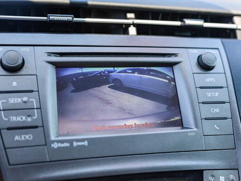 Used 2012 Toyota Prius Three w/ Solar Roof Pkg FWD image 15