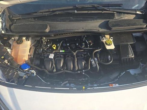 Used 2021 Ford Transit Connect XL image 23