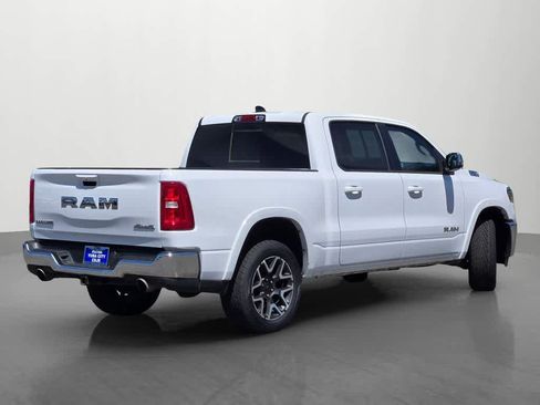 Used 2025 RAM 1500 Laramie AWD/4WD image 6