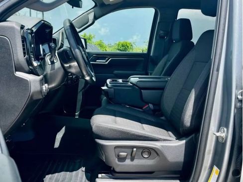 Used 2026 Chevrolet Silverado 1500 LT RWD image 11