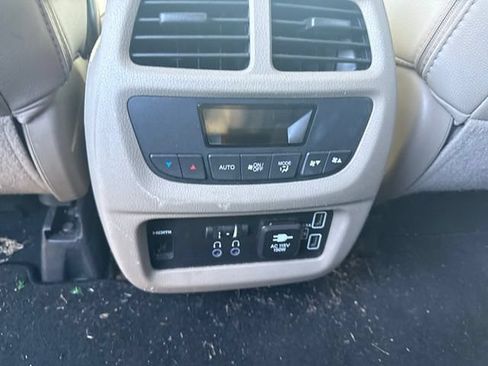Used 2019 Honda Pilot EX-L image 10