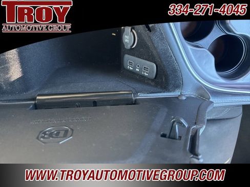 Used 2020 Dodge Challenger SXT w/ Blacktop Package image 19