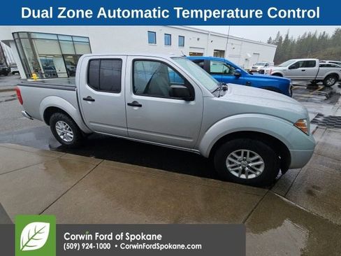 Used 2015 Nissan Frontier SV w/ SV Value Truck Package image 3