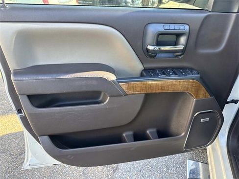 Used 2015 GMC Sierra 1500 SLT w/ SLT Crew Cab Value Package image 25