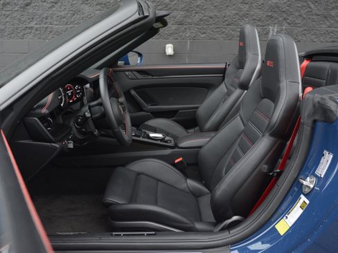 Certified 2023 Porsche 911 Cabriolet image 16