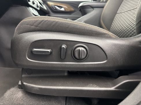 Used 2019 GMC Terrain SLE w/ Driver Convenience Package image 15