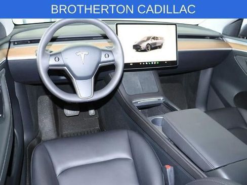 Used 2023 Tesla Model Y Long Range AWD/4WD image 28
