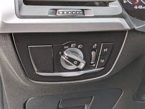 Used 2022 BMW X4 xDrive30i w/ M Sport Package 2 image 16