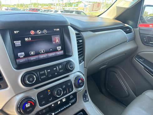 Used 2015 GMC Yukon SLT w/ Open Road Package AWD/4WD image 23