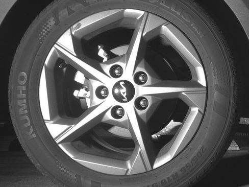 Used 2025 Kia K4 LXS image 15