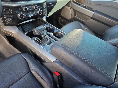 Used 2023 Ford F150 Lariat w/ Trailer Tow Package image 25