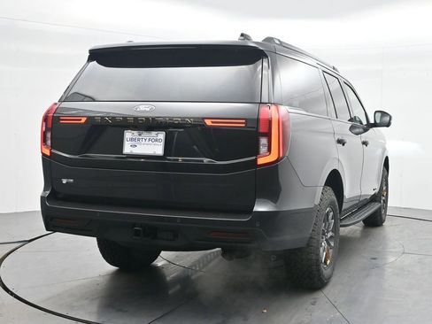 New 2026 Ford Expedition Tremor image 8
