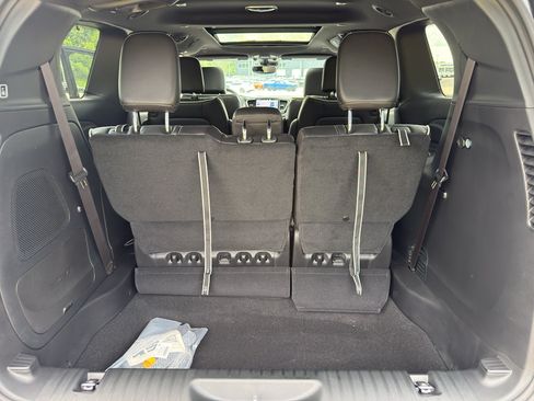 New 2027 Chrysler Pacifica Limited AWD/4WD image 38