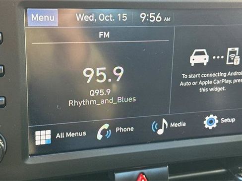 Certified 2025 Hyundai Elantra Sport image 18