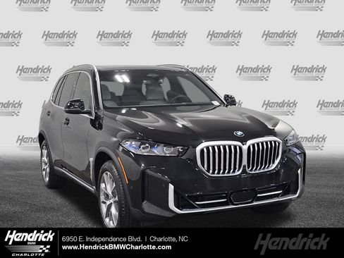 New 2026 BMW X5 sDrive40i image 1