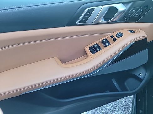 Used 2024 BMW X5 xDrive50e w/ Executive Package image 17