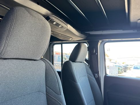 New 2026 Jeep Wrangler Unlimited Sport AWD/4WD image 15