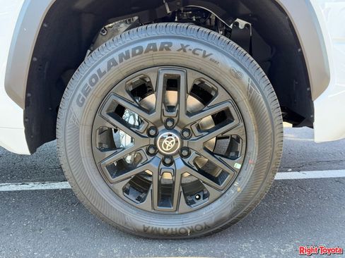 New 2026 Toyota Tundra SR5 RWD image 11