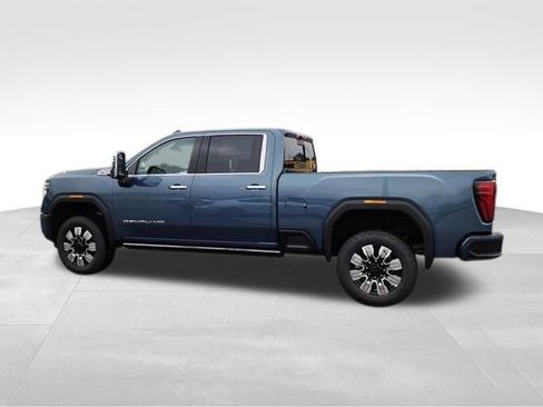 New 2026 GMC Sierra 2500 Denali w/ Denali Reserve Package image 9