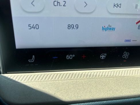 New 2025 Ford Maverick Lariat AWD/4WD image 17