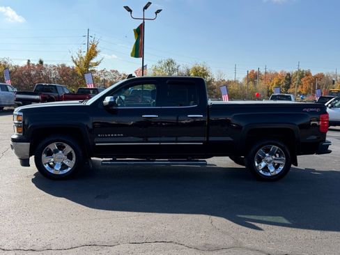 Used 2015 Chevrolet Silverado 1500 LTZ AWD/4WD image 5