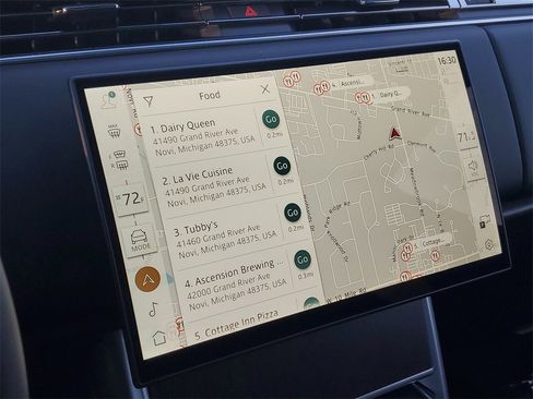 New 2025 Land Rover Range Rover SE image 25