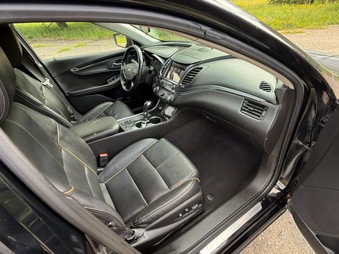 Used 2017 Chevrolet Impala Premier FWD image 37