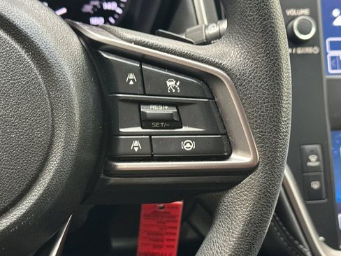 Used 2025 Subaru Outback AWD/4WD image 29