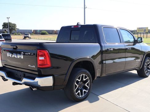 Used 2026 RAM 1500 Laramie AWD/4WD image 7