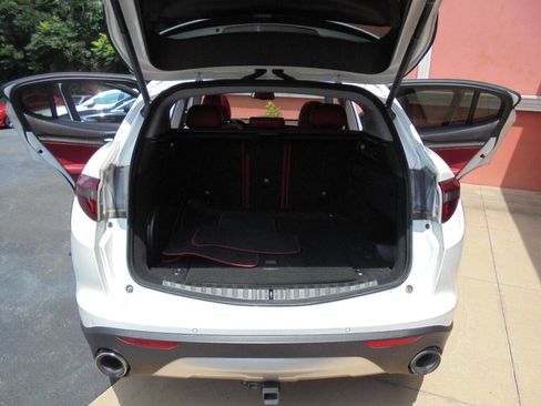 Used 2019 Alfa Romeo Stelvio Ti Lusso w/ Quick Order Package 22X Lusso image 30