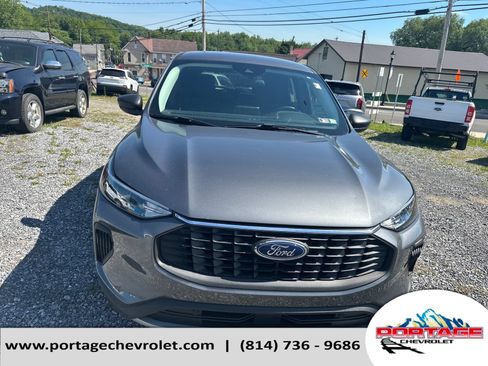 Used 2023 Ford Escape Active AWD/4WD image 9