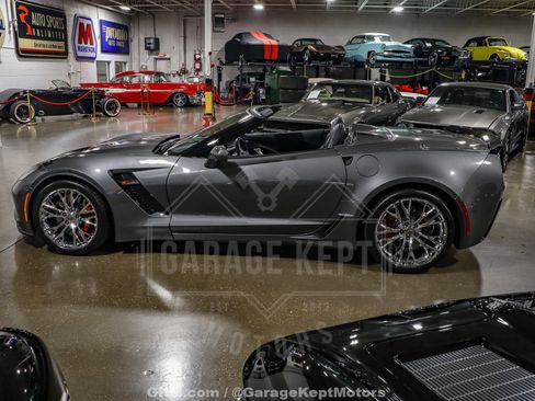 Used 2015 Chevrolet Corvette Z06 w/ 3LZ Preferred Equipment Group image 20