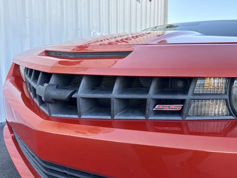 Used 2011 Chevrolet Camaro SS w/ RS Package image 8