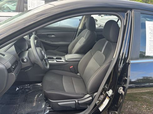Used 2025 Nissan Sentra SV FWD image 37