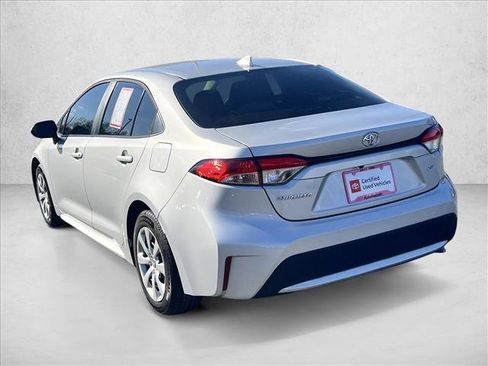Certified 2022 Toyota Corolla LE image 6