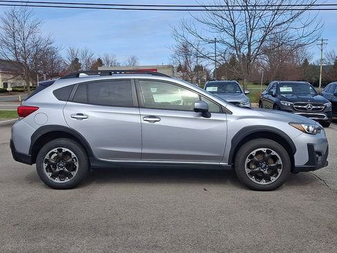 Used 2023 Subaru Crosstrek 2.0i Premium image 10