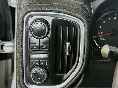 Used 2019 Chevrolet Silverado 1500 LT w/ All-Star Edition image 16