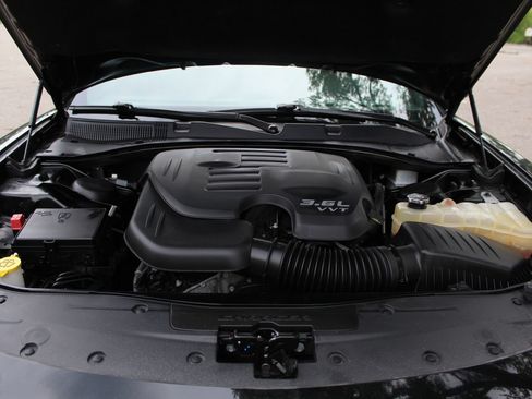 Used 2020 Dodge Charger SXT w/ Blacktop Package RWD image 24