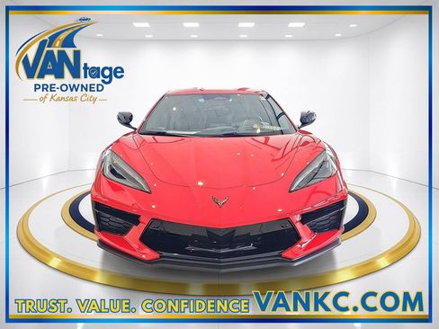 Used 2024 Chevrolet Corvette Stingray Preferred Cpe w/ Z51 Performance Package RWD image 2