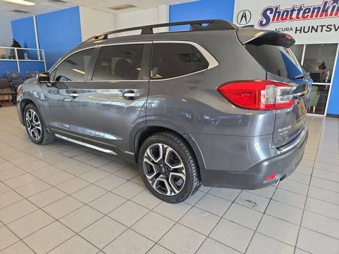 Used 2023 Subaru Ascent Touring AWD/4WD image 6